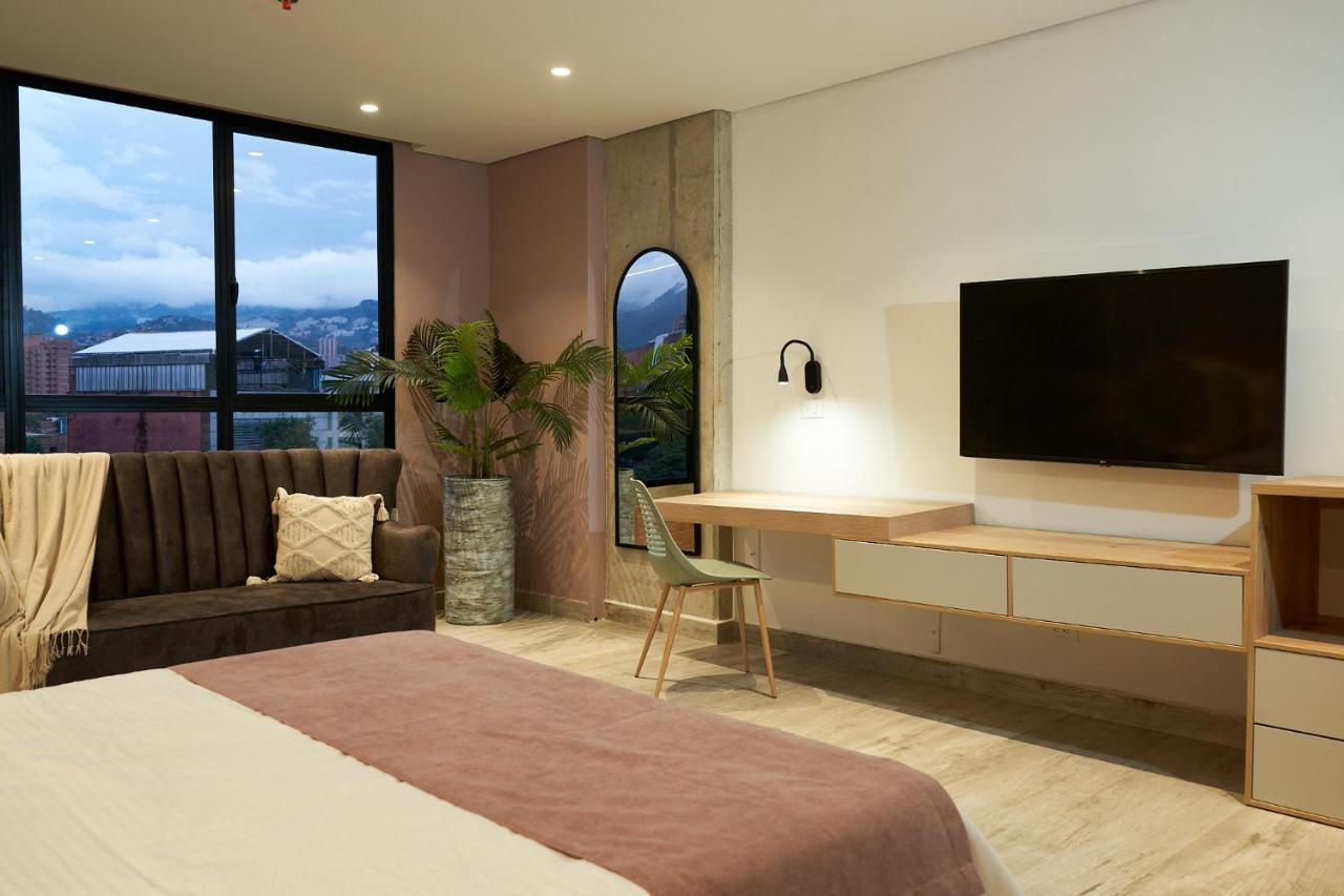 Eutopiq Hotel 麦德林 外观 照片