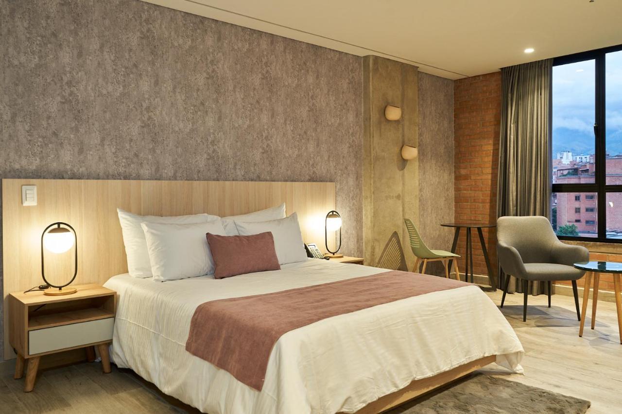 Eutopiq Hotel 麦德林 外观 照片