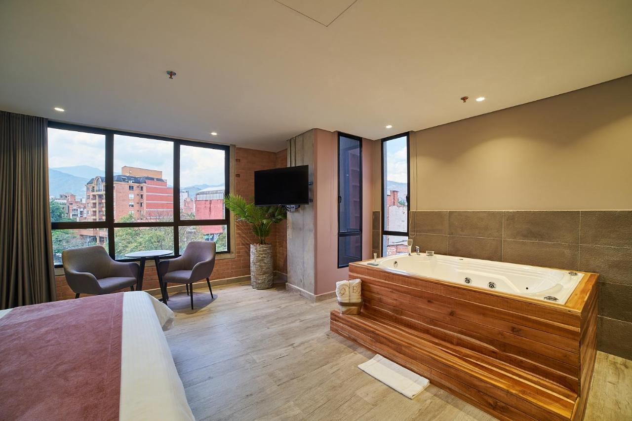 Eutopiq Hotel 麦德林 外观 照片