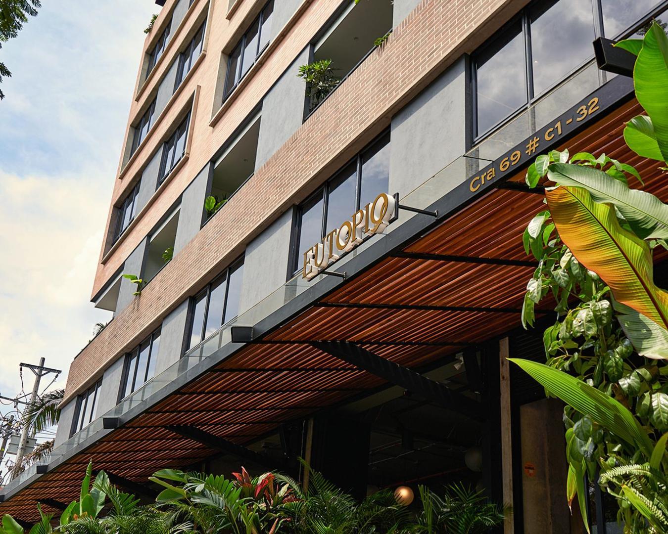 Eutopiq Hotel 麦德林 外观 照片