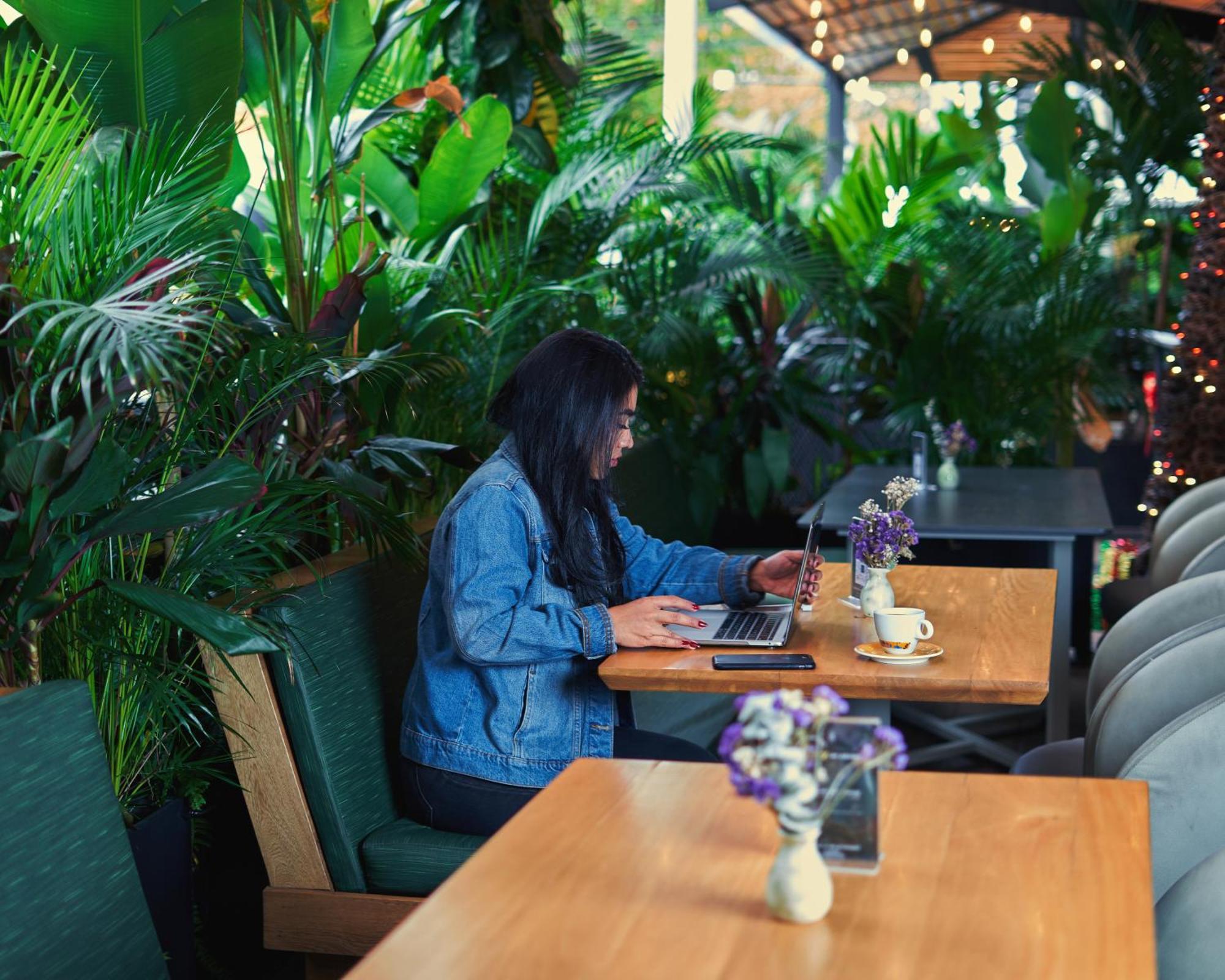 Eutopiq Hotel 麦德林 外观 照片