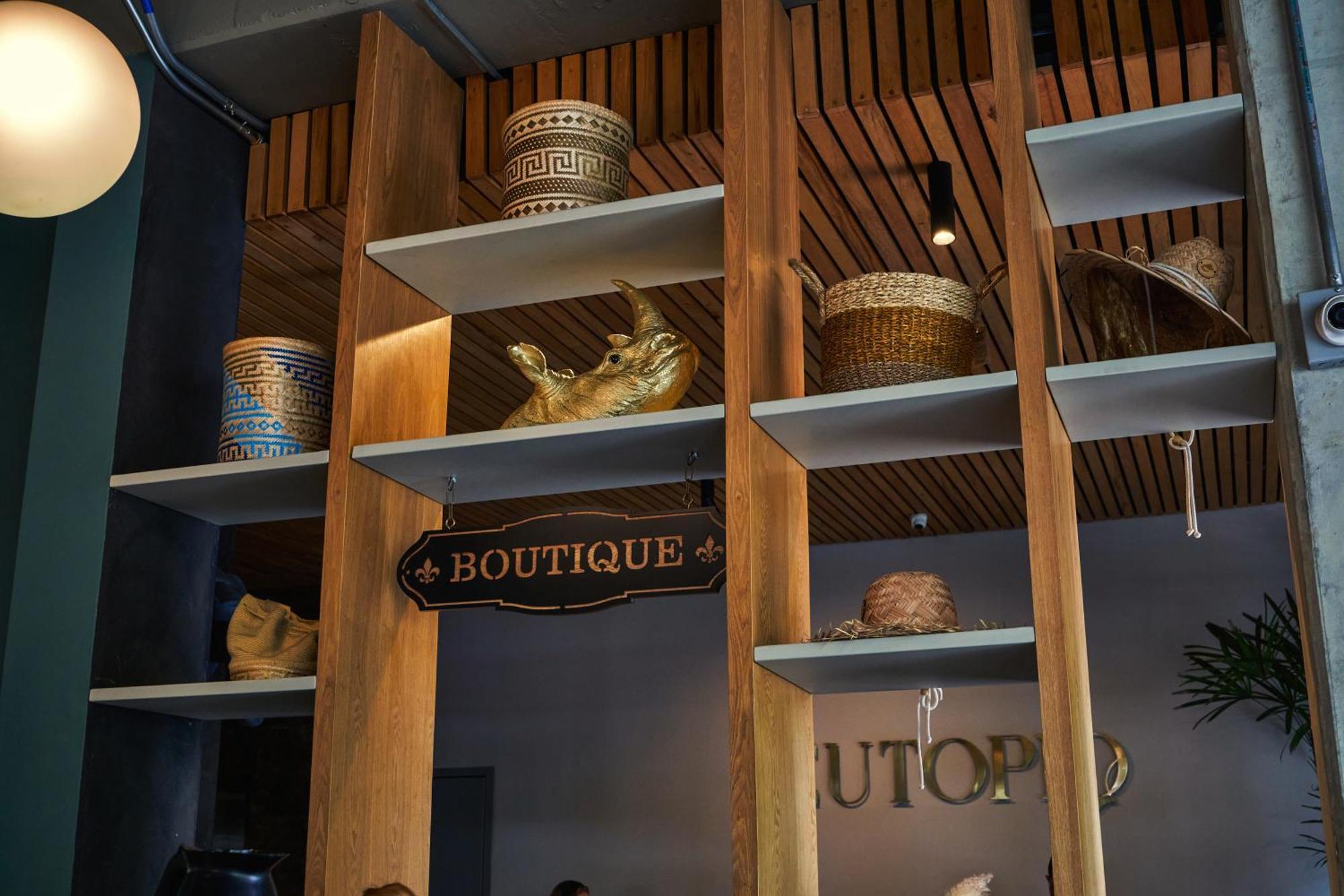 Eutopiq Hotel 麦德林 外观 照片